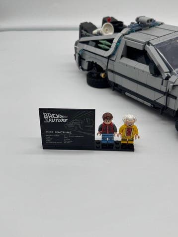 Lego Set - 10300 - Icons - Back to the Future Delorean, Nieuw