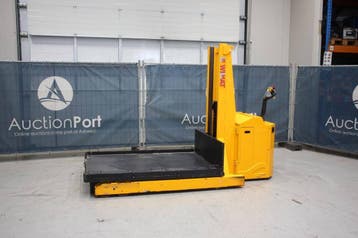 Veiling: Stapelaar Wilmat PD3021/S Elektrisch 1500kg 1.7m 20, Ophalen