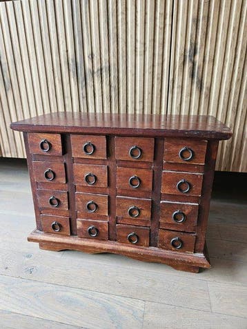 Kast - Hout - Apothekerskast., Antiek en Kunst, Curiosa en Brocante