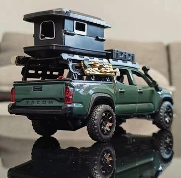Other 1:32 - Modelauto - Camping Caravan Tacoma