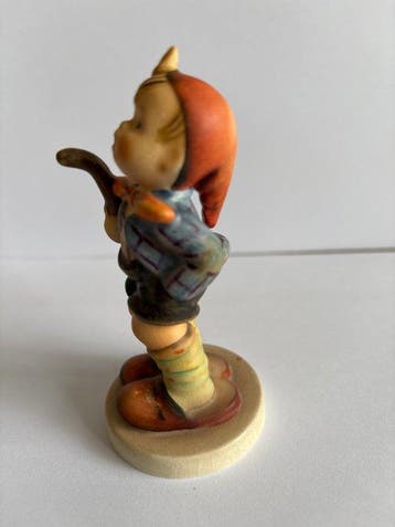 Goebel - Figurine - Hummel jongen met stok - TMK6 - Biscuit
