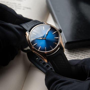 H.Moser & Cie. - Pioneer Centre Seconds Blue Fume Rose Gold, Nieuw