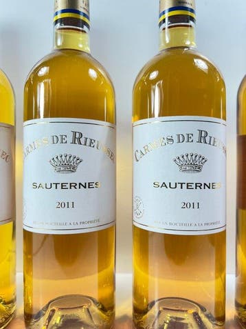 2011 Carmes de Rieussec - Sauternes - 6 Bouteilles (0,75 L), Collections