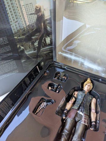 Play Arts Kai - Beeldje - Prompto Argentum Play Arts Kai