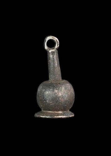 Égypte ancienne, Nouvel Empire Argent Poppy Amulet (Sans