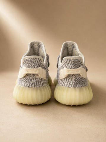 Adidas - Yeezy Boost 350 V2 Static - Low-top sneakers -