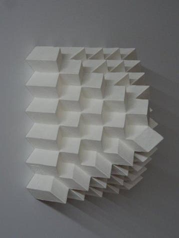 Hans Meeuwsen - 2026 - 85 wit minimalistisch wandrelief