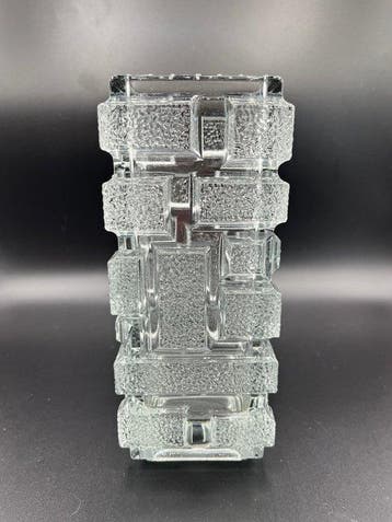 Rudolfova Hut - Jií Zejmon (1925–1987) - Vaas - Model «