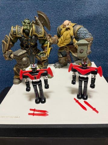 Space Warrior - Beeldje - Space Warrior diecast & Reign of