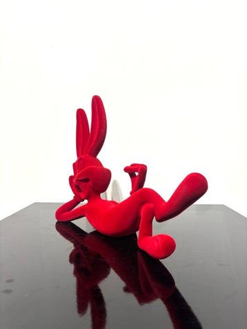 Van Apple - The Red Rebel Bunny