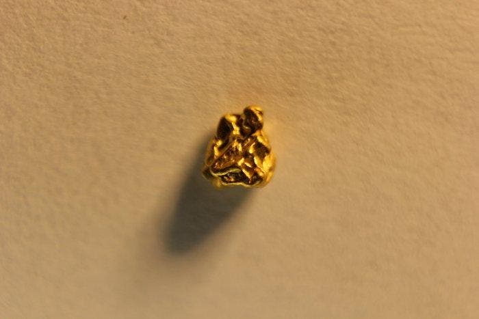 Goud Goud nugget- 0.14 g - (1), Verzamelen, Mineralen en Fossielen