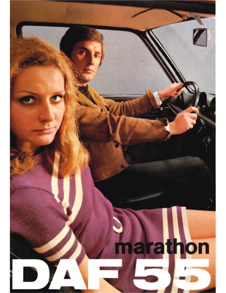 1971 DAF 55 MARATHON BROCHURE NEDERLANDS, Boeken, Auto's | Folders en Tijdschriften