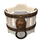 Max Roesler - Jardinière - Céramique, Laiton - Lion Heads