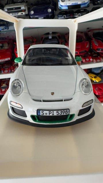 Norev 1:18 - Voiture miniature - Porsche 911 (997.1) GT3 RS