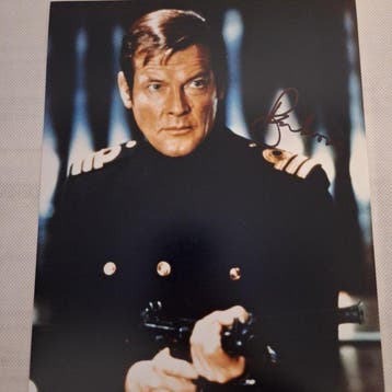 James Bond 007: The Spy Who Loved Me - signed by Roger Moore