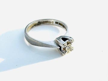 Ring - 18 karaat Witgoud - 0.11ct. tw. Diamant (Natuurlijk), Nieuw