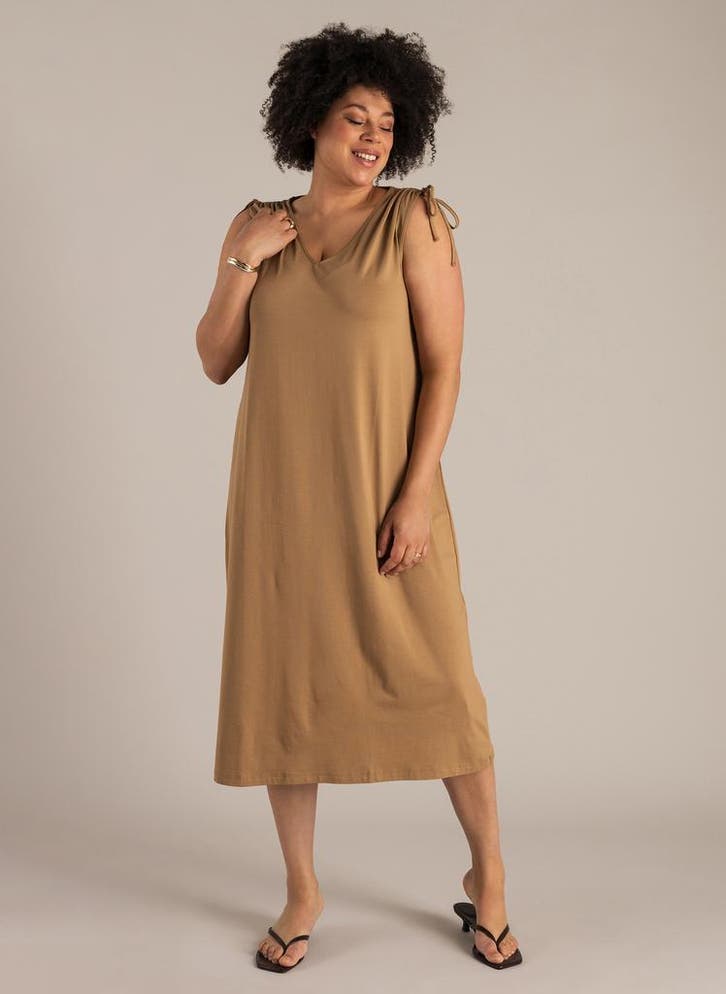 Yest Curve jurk Urszula2(50)Maat 46/48 (XL) of groter, Vêtements | Femmes, Robes, Envoi
