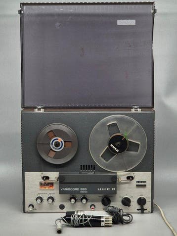 Uher - Variocord 263 stereo 4-Track 2-Speed Stereo Draagbare
