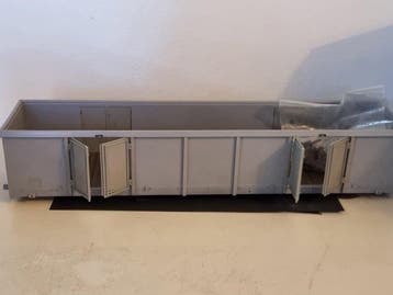 Hübner 1 - 2014-6 - Model treinwagon (2) - Er ontbreekt één, Hobby en Vrije tijd, Nieuw