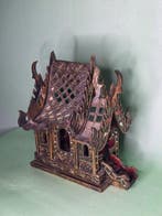Elegante Tempel - Thais Spiritueel Huisje - Reliëf,