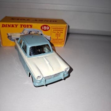 Dinky Toys 1:43 - Voiture miniature - Triumph Herald