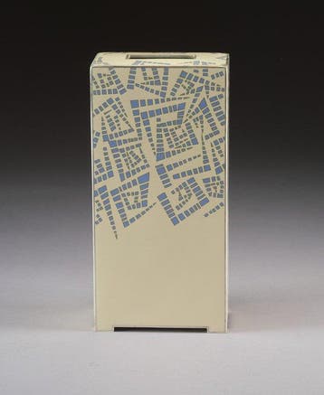 Moderne emaille cloisonné vaas - Emaille, zilveren draad, Antiek en Kunst