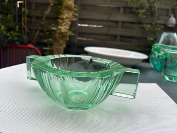 Vaas - Glas - Deegsnijder voor glas Art Deco, Antiek en Kunst
