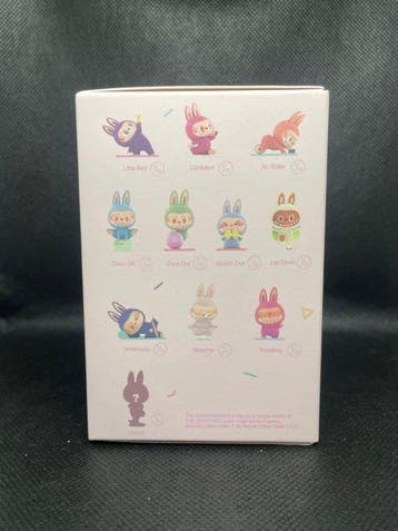 Pop Mart - Figurine-jouet Bambola Labubu - The Monster Lazy