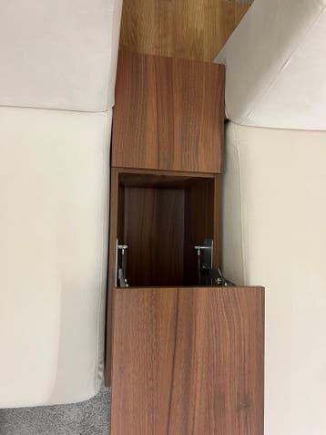 Chateau dAx hoekzetel beige met opbergkoffer – overstock, Verzenden, Nieuw