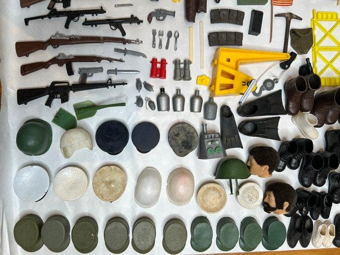 Hasbro - Speelgoedfiguurtjes G.I. Joe accesorios - 1960-1970, Antiquités & Art, Antiquités | Autres Antiquités