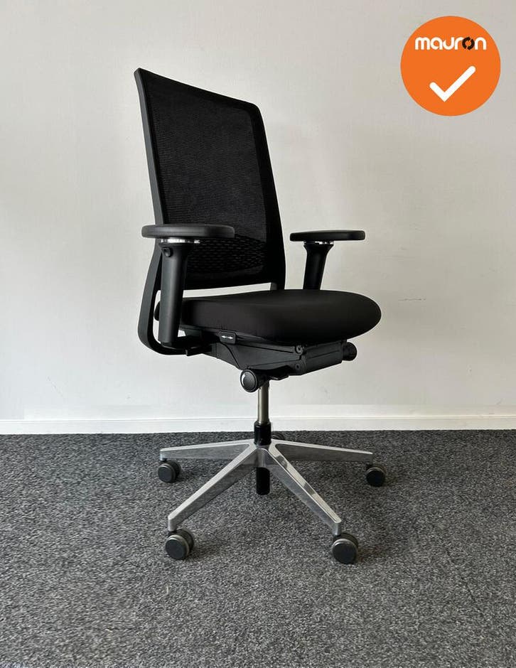 Gispen Zinn  - 4D Armleggers - Zwarte stoffering - Chroom vo, Articles professionnels, Aménagement de Bureau & Magasin | Mobilier de bureau & Aménagement