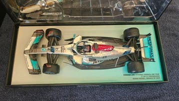 Minichamps 1:18 - Model raceauto - Mercedes-AMG Petronas, Nieuw