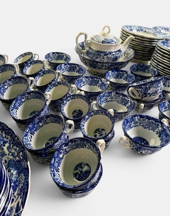 pcikman - Pickman, La cartuja de Sevilla - Tafelservies voor, Antiek en Kunst, Antiek | Meubels | Tafels