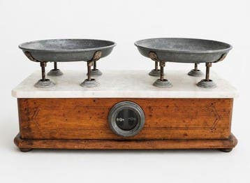 Balans of weegschaal - Hout, Marmer, Metaal - Antieke houten