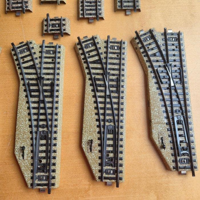 Märklin H0 - Modeltreinsporen (30) - Set met diverse Märklin, Hobby en Vrije tijd, Modeltreinen | H0