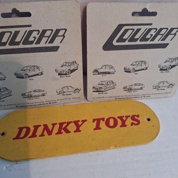 Dinky Toys 1:43 - Voiture miniature (2) - Citroën Visa -