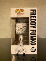 Funko - Funko Pop - Freddy Funko Artist Series White Suit