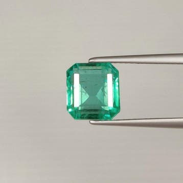 Vert Émeraude - 3.96 ct - International Gemological, Nieuw
