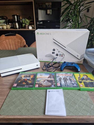 Microsoft - Xbox One S - Xbox One S 1TB - Videogameconsole +