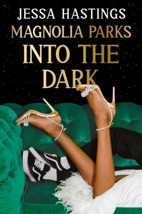 Into the dark / Magnolia Parks / 5 9781398717022, Livres, Langue | Anglais, Envoi