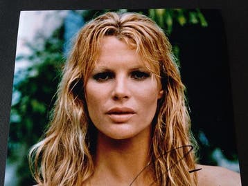 James Bond 007: Never Say Never Again - Kim Basinger Domino, Nieuw