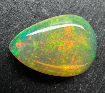 Opale Cabochon- 1.53 g, Collections