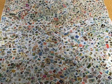 Wereldwijd - Beautiful Batch - Wereldwijd op papier, Gestempeld