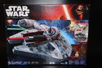 Star Wars The Force Awakens Battle Action Millennium Falcon, Collections, Verzenden