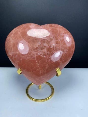 Rose Calcite Cœur avec présentoir - Hauteur : 125 mm -