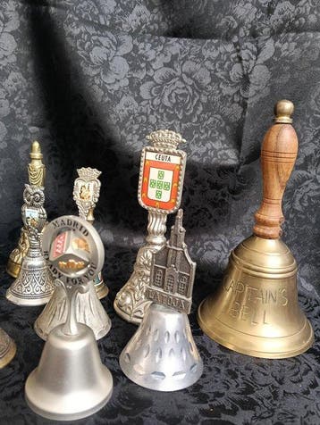 Decoratieve bel (11) - Spanje - Collectie van 11 klokken