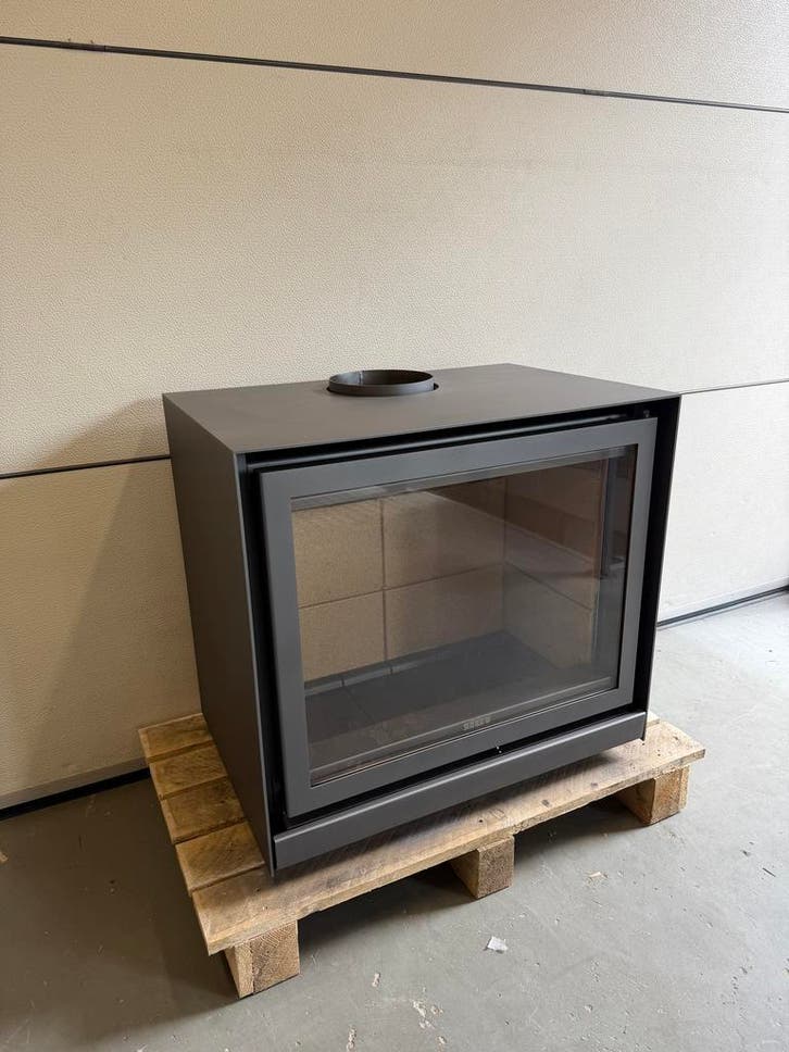 STUV 1668 CUBE-V  houtkachel SHOWROOMMODEL incl. bezorging, Maison & Meubles, Poêles, Enlèvement ou Envoi