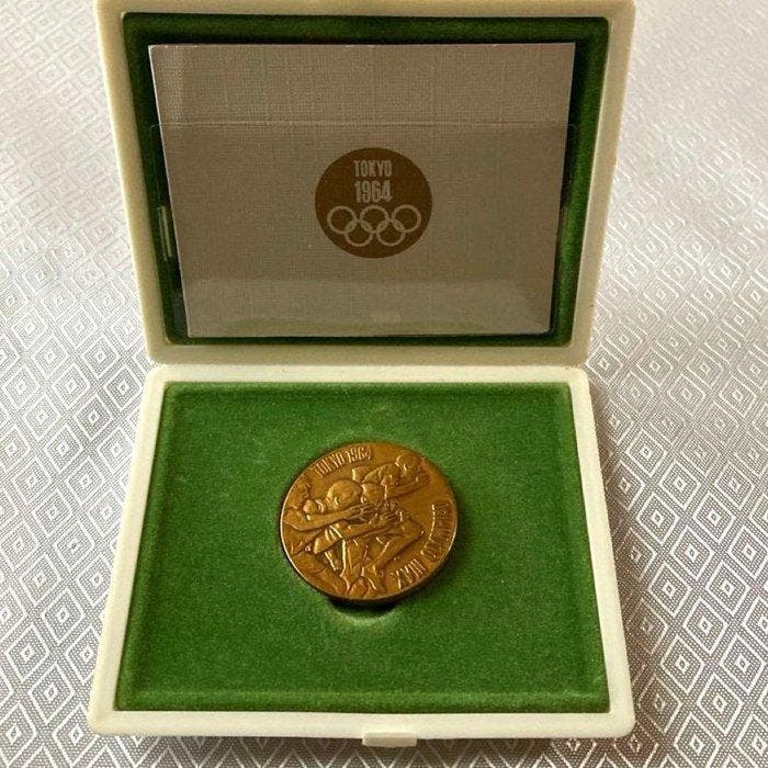 Japan. Tokyo 1964 Olympic Games Commemorative Medal —, Collections, Collections Autre