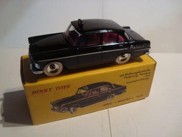 Dinky Toys 1:43 - Voiture miniature (3) - Voitures Opel 1/43, Nieuw