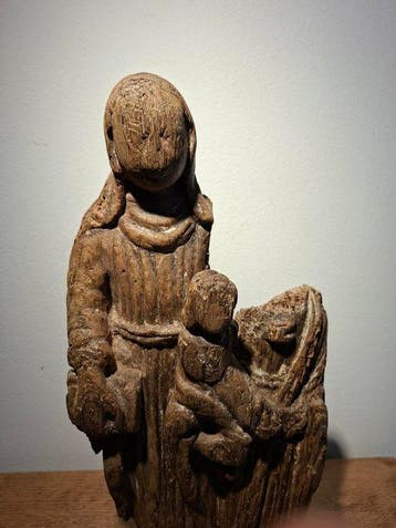 Beeldje - Sint Anna te drieën - Hout